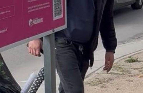 Jonavietis Arnas pričiupo šiukšlintojus: „Šiukšles dėjo tiesiai po draudžiančiu ženklu“, „Jonavos paslaugos“ sureagavo žaibiškai