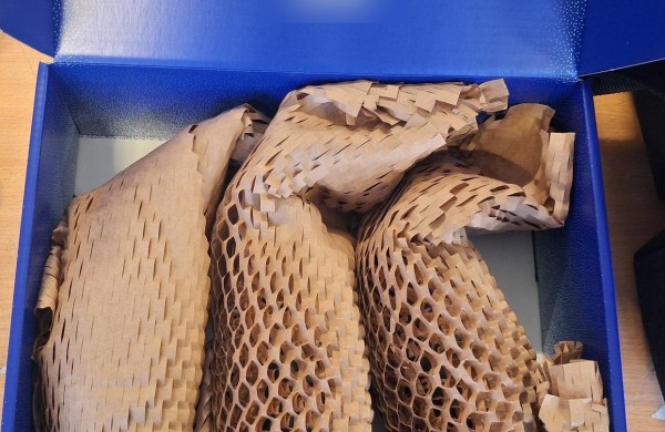 Pareigūnai suardė, kaip įtariama – nelegalių peptidų – kontrabandos tinklą