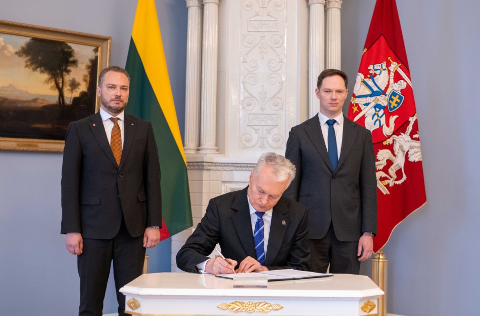 Prezidentas: keliams modernizuoti – naujos finansinės galimybės