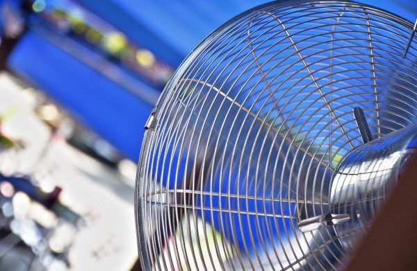 Ūžia, zvimbia, kaukia: kada triukšmas jau pažeidžia įstatymus ir kur skųstis