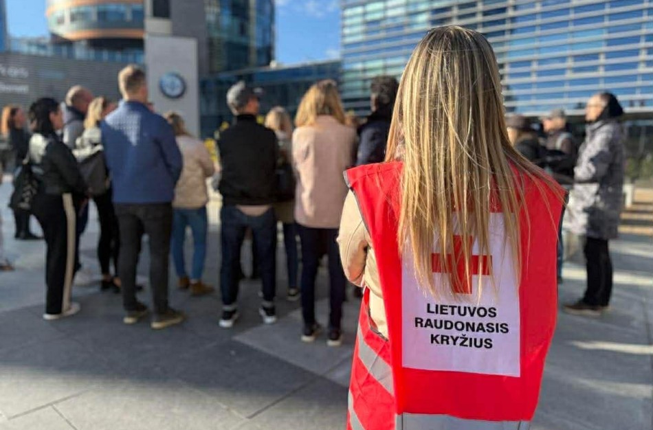 Jonavoje kviečia Tarptautinę Raudonojo Kryžiaus dieną minėti praktiškai – gyventojai laukiami civilinės saugos ekskursijose