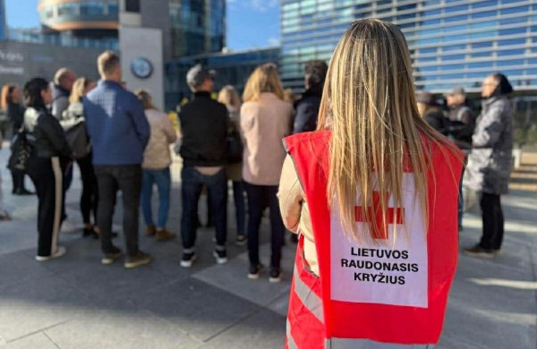 Jonavoje kviečia Tarptautinę Raudonojo Kryžiaus dieną minėti praktiškai – gyventojai laukiami civilinės saugos ekskursijose