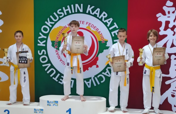 Jonavos kyokushin karate “Kumite” klubo pasiekimai Kėdainiuose