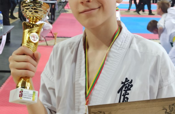 Jonavos kyokushin karate “Kumite” klubo pasiekimai Kėdainiuose