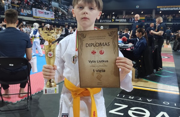 Jonavos kyokushin karate “Kumite” klubo pasiekimai Kėdainiuose