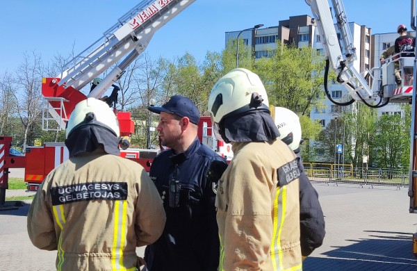 Šv. Florijono diena Jonavoje: padėkos ugniagesiams ir bendruomenės vienybė