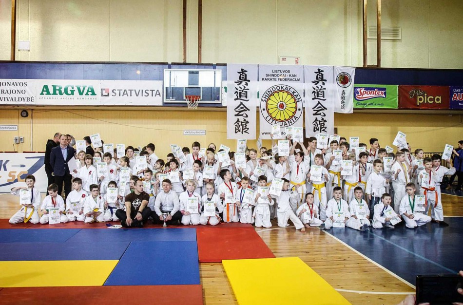 Jonavoje varžėsi šimtas jaunųjų sportininkų