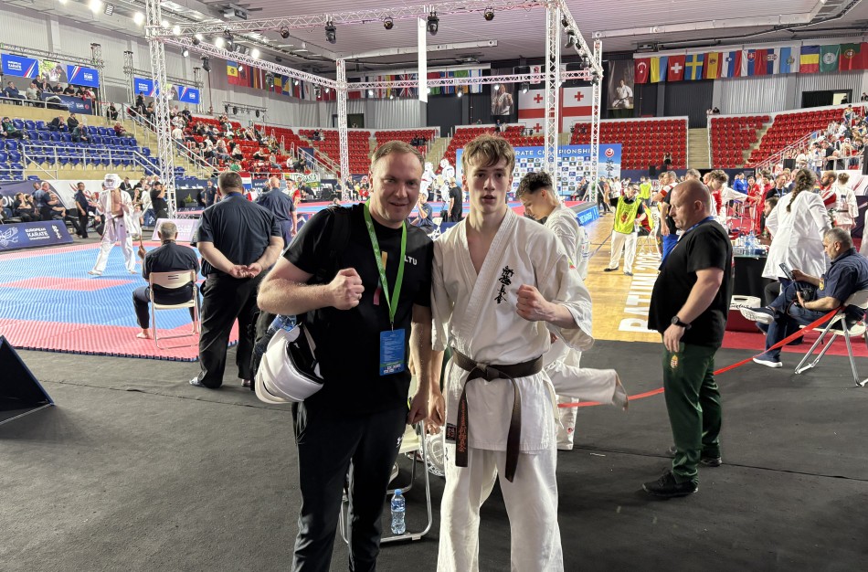 Dominykas Melničuk garbingai atstovavo Lietuvai Europos kyokushin karate čempionate
