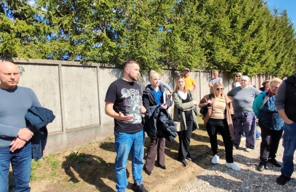 Dėl planuojamos atliekų aikštelės Užusaliuose - gyventojų pasipriešinimas ir karštos diskusijos