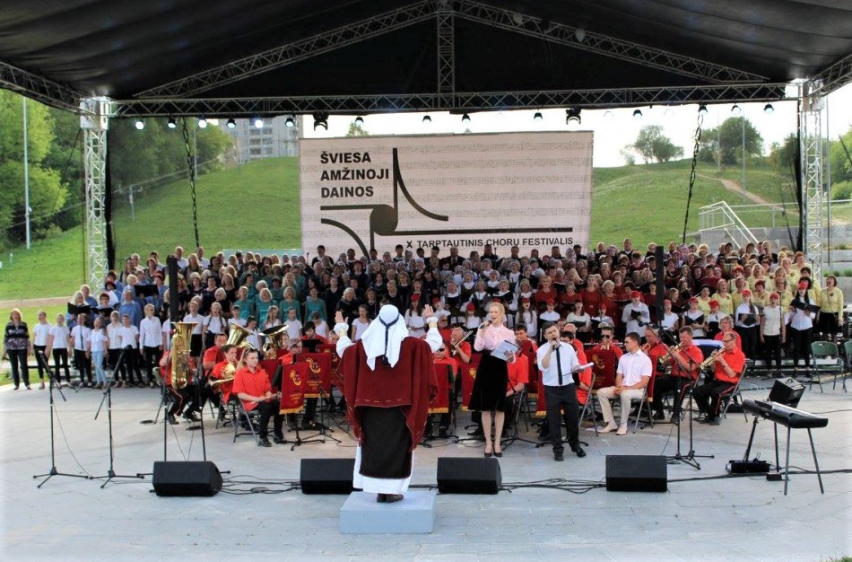 Jonava ruošiasi festivaliui „Čia mes laimingi“: svarbi informacija gyventojams