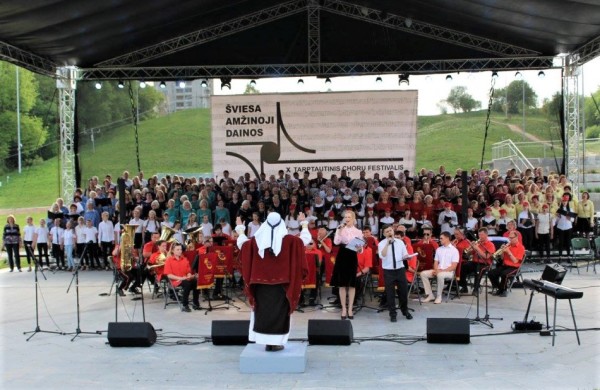 Jonava ruošiasi festivaliui „Čia mes laimingi“: svarbi informacija gyventojams
