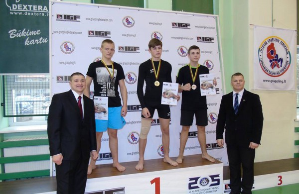 Trejose varžybose – prizinių vietų gausa