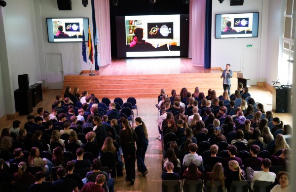 Jeronimo Ralio gimnazijoje atradimų diena – kelias į STEAM