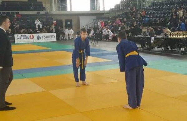 Trejose varžybose – prizinių vietų gausa