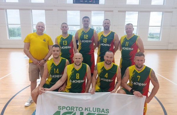 Tarptautiniame turnyre - kova prieš buvusį NBA krepšininką ir iškovotas sidabras