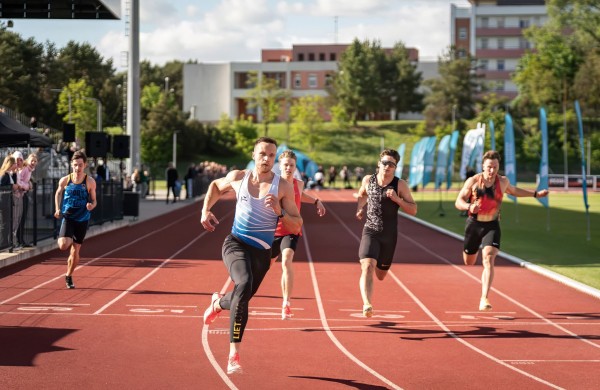 Jonavoje įvyko  „Jonavos mero taurės“ lengvosios atletikos varžybos