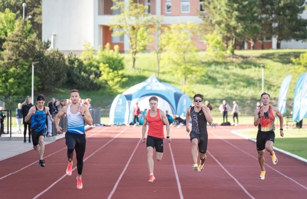 Jonavoje įvyko  „Jonavos mero taurės“ lengvosios atletikos varžybos