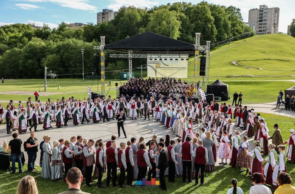 „Čia mes laimingi“ - festivalis, sujungęs balsus, širdis ir tautas