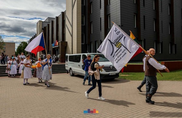 „Čia mes laimingi“ - festivalis, sujungęs balsus, širdis ir tautas