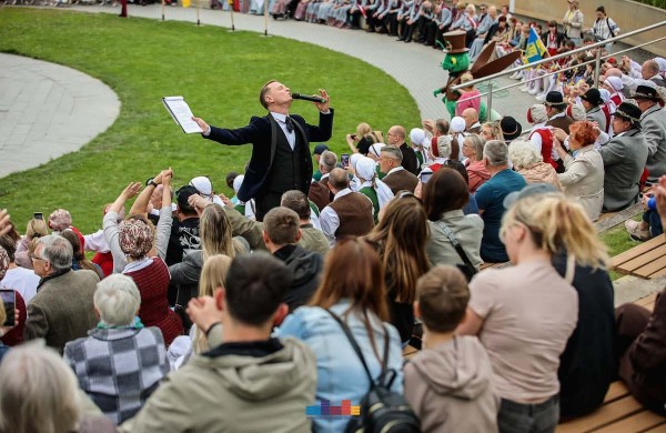 „Čia mes laimingi“ - festivalis, sujungęs balsus, širdis ir tautas