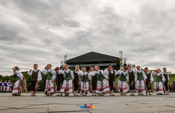 „Čia mes laimingi“ - festivalis, sujungęs balsus, širdis ir tautas