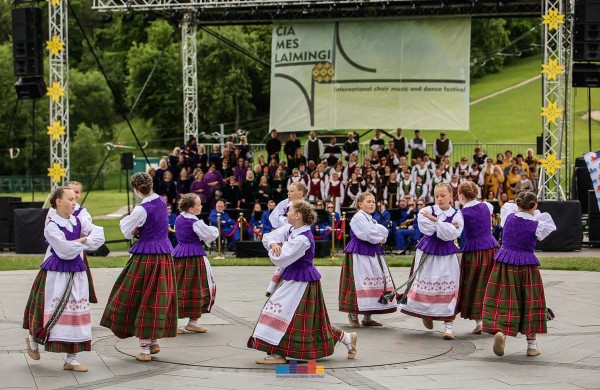 „Čia mes laimingi“ - festivalis, sujungęs balsus, širdis ir tautas