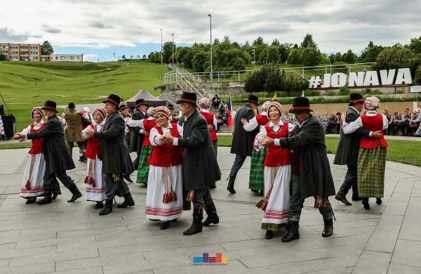 „Čia mes laimingi“ - festivalis, sujungęs balsus, širdis ir tautas