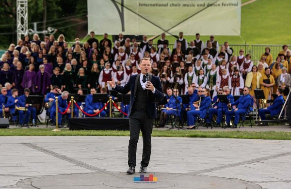 „Čia mes laimingi“ - festivalis, sujungęs balsus, širdis ir tautas