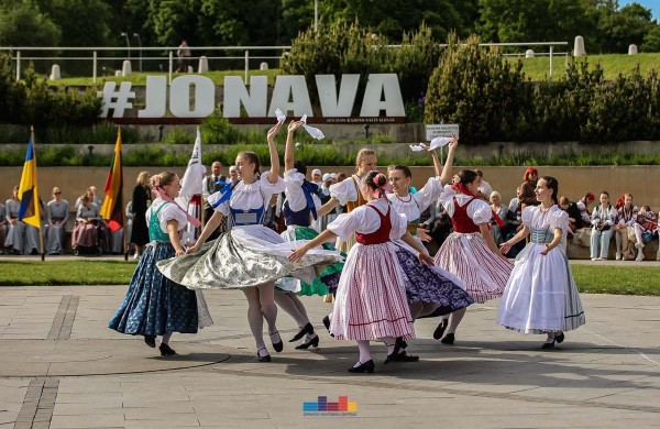 „Čia mes laimingi“ - festivalis, sujungęs balsus, širdis ir tautas