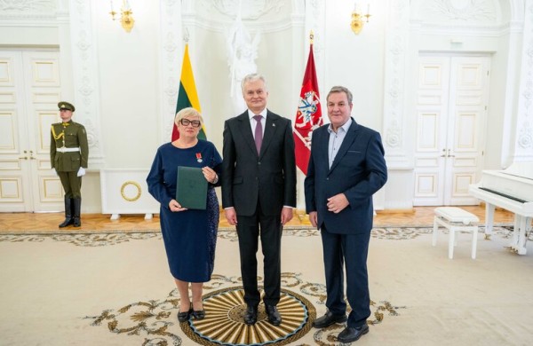 Jonavietė Olga Traskauskienė apdovanota Prezidento medaliu „Už nuopelnus Lietuvai“