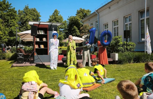 10-osios ,,Atostogos Knygų terasoje“: vasarą laukia 12 nemokamų renginių