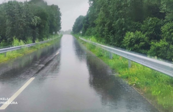 Kelininkai ruošiasi galimam škvalui