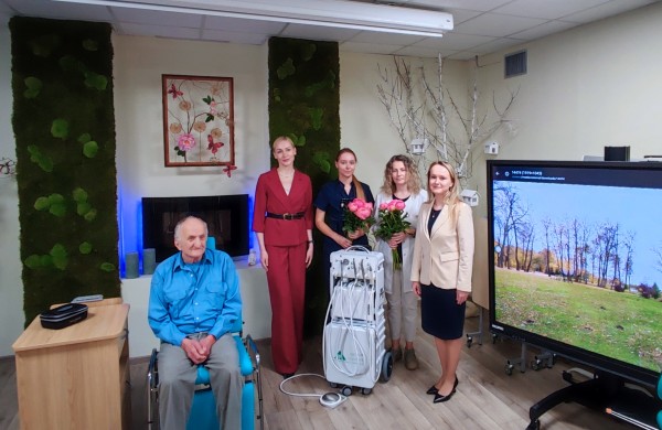 Jonavos rajone startuoja nauja paslauga: odontologai pas pacientus vyks į namus