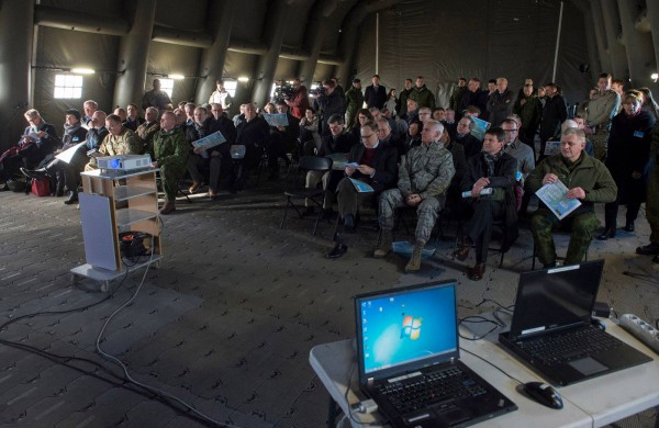 NATO šalių ambasadoriai Rukloje aptarė NATO buvimo didinimą rytinėje Aljanso dalyje 