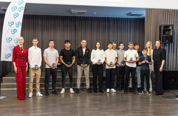 Padėkos popietėje pagerbti Jonavos sporto centro sportininkai ir absolventai
