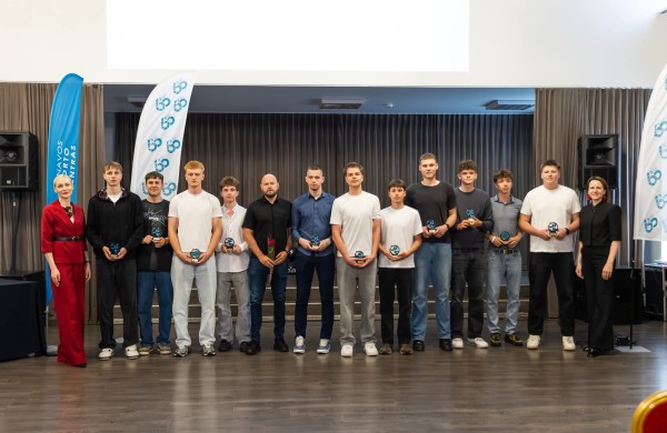 Padėkos popietėje pagerbti Jonavos sporto centro sportininkai ir absolventai