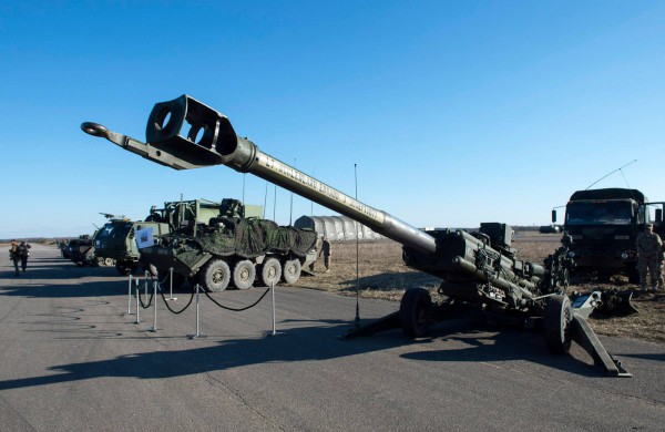 NATO šalių ambasadoriai Rukloje aptarė NATO buvimo didinimą rytinėje Aljanso dalyje 