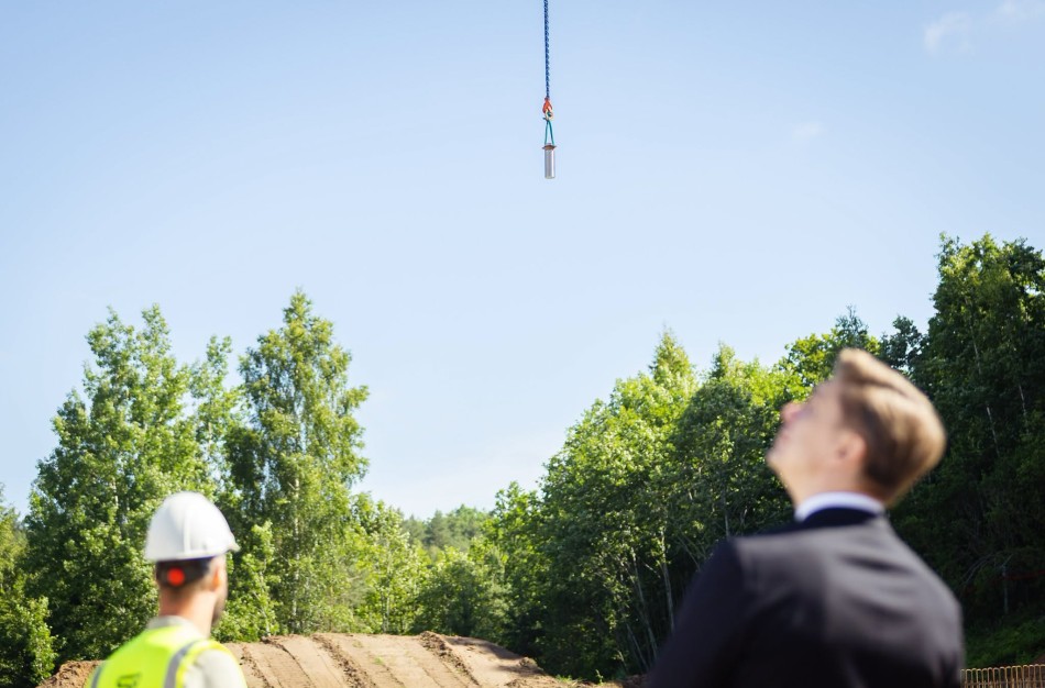 Užusaliuose pradedamos naujų slaugos namų statybos: įkasta kapsulė ateities kartoms