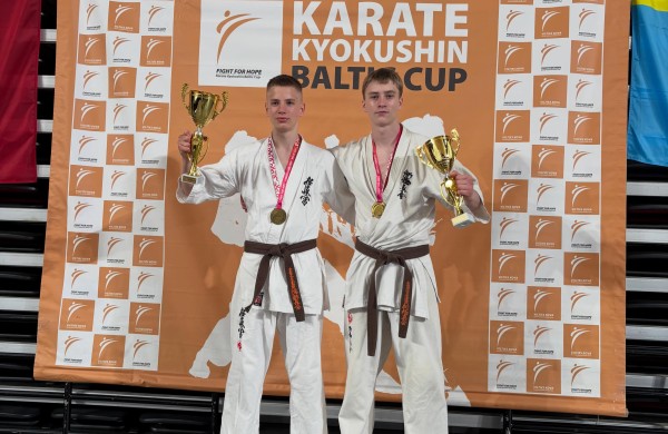 Galingai Klaipėdoje pasirodė Jonavos kyokushin karatė klubo „Kumite“ sportininkai