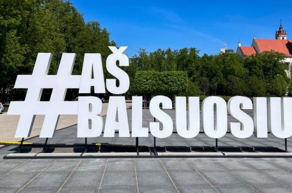 VRK: Kaip atskirti – politikas sveikina ar reklamuojasi?