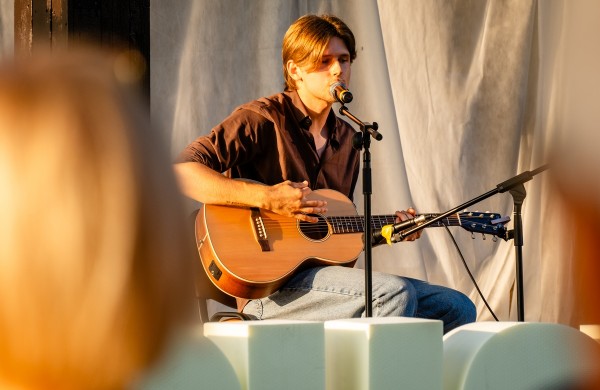 Užusaliuose nuskambėjo Respublikinis muzikos festivalis „Dainos prie Šešuvos“