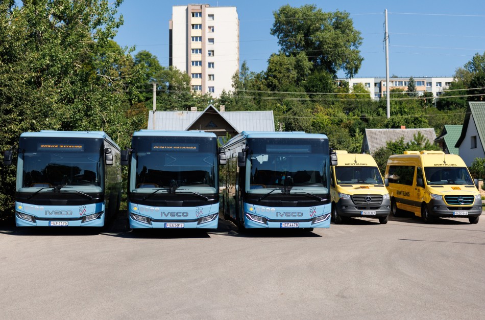 Jonavoje – penki nauji autobusai: į gatves išriedės dar daugiau elektrinio transporto 