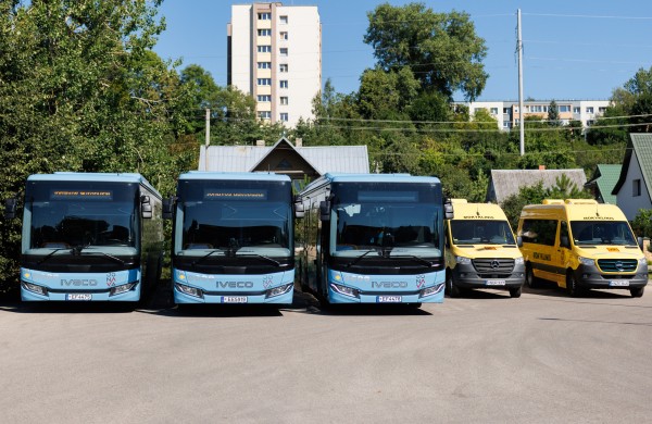 Jonavoje – penki nauji autobusai: į gatves išriedės dar daugiau elektrinio transporto 