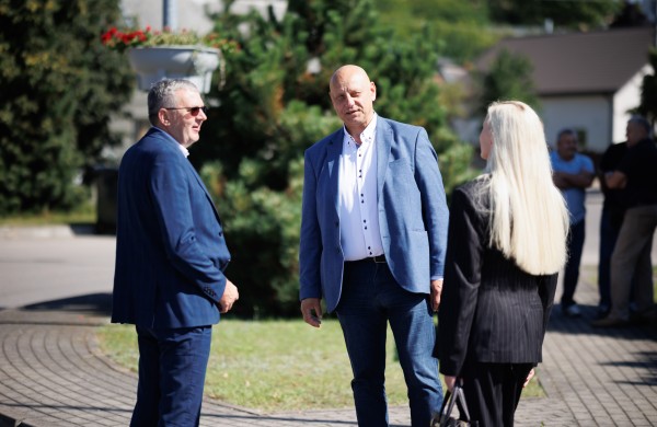 Jonavoje – penki nauji autobusai: į gatves išriedės dar daugiau elektrinio transporto 