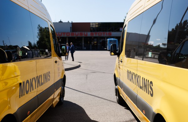 Jonavoje – penki nauji autobusai: į gatves išriedės dar daugiau elektrinio transporto 