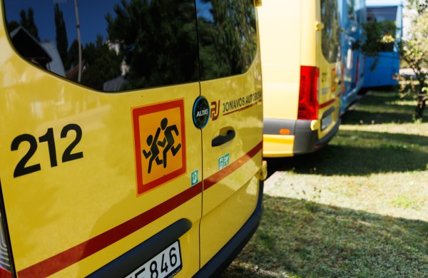 Jonavoje – penki nauji autobusai: į gatves išriedės dar daugiau elektrinio transporto 