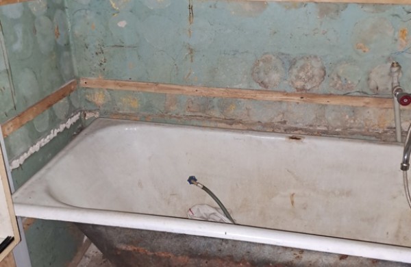 Vos už 2 200 eurų - Jonavos rajone parduodamas trijų kambarių butas, tačiau yra viena svarbi detalė