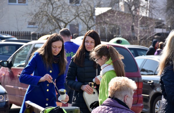 Aplink tvenkinius ratus suko ir ilgų nuotolių bėgikai
