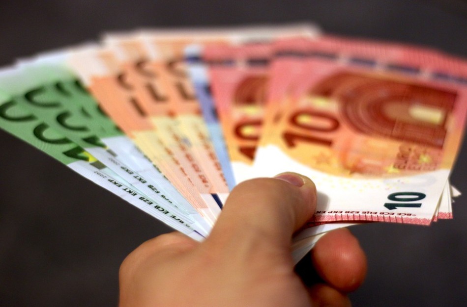 Milijonai eurų liko nepasiimti: gal tarp jų yra ir jūsų pinigai?