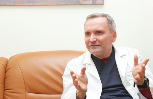 Infarktą patyręs Jonavos ligoninės direktorius G.Ramanauskas sveiksta: „Gyvensime toliau"